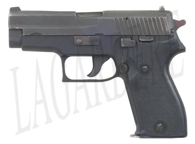 SIG-SAUER P225