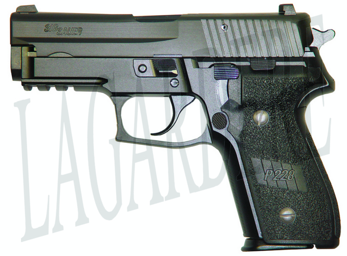 SIG-SAUER P228 RAIL
