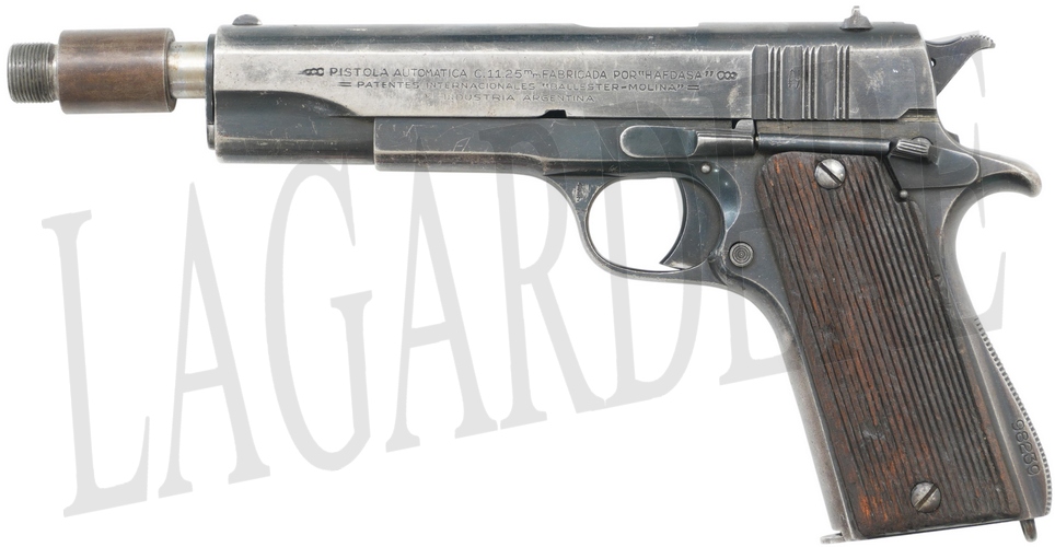 POR HAFDASA BALLESTER-MOLINA(PISTOLET)