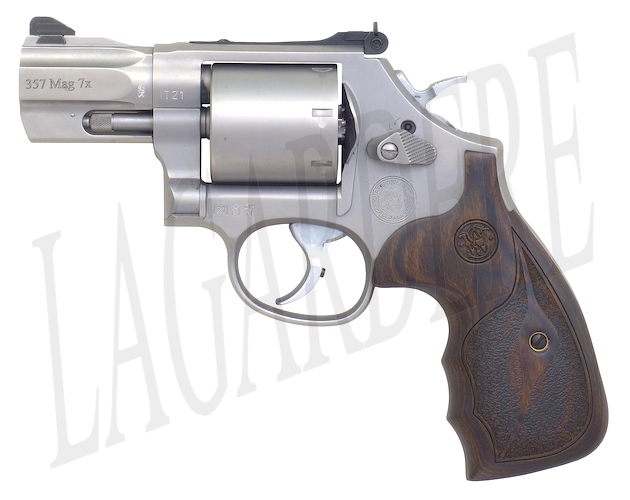SMITH & WESSON 686 PC 7 COUPS 2,5"