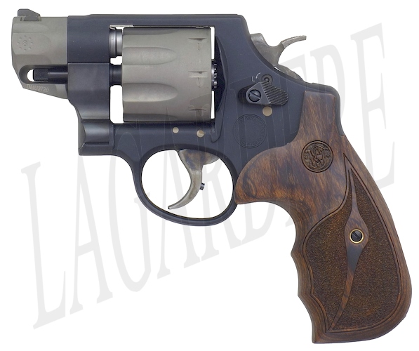 SMITH & WESSON 327 PC 2"