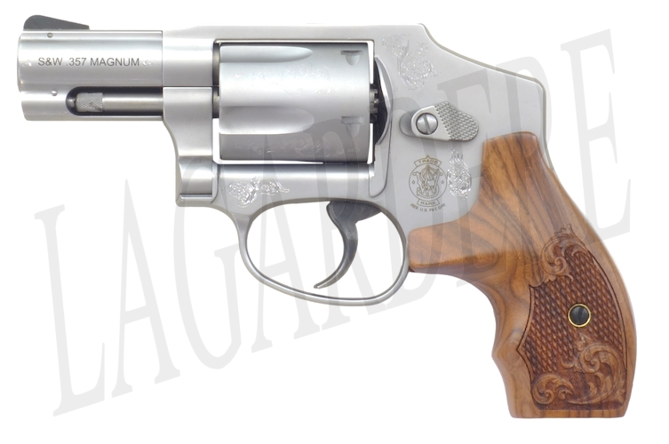 SMITH & WESSON 640 CENTENNIAL ENGRAVED WOOD 2.125"